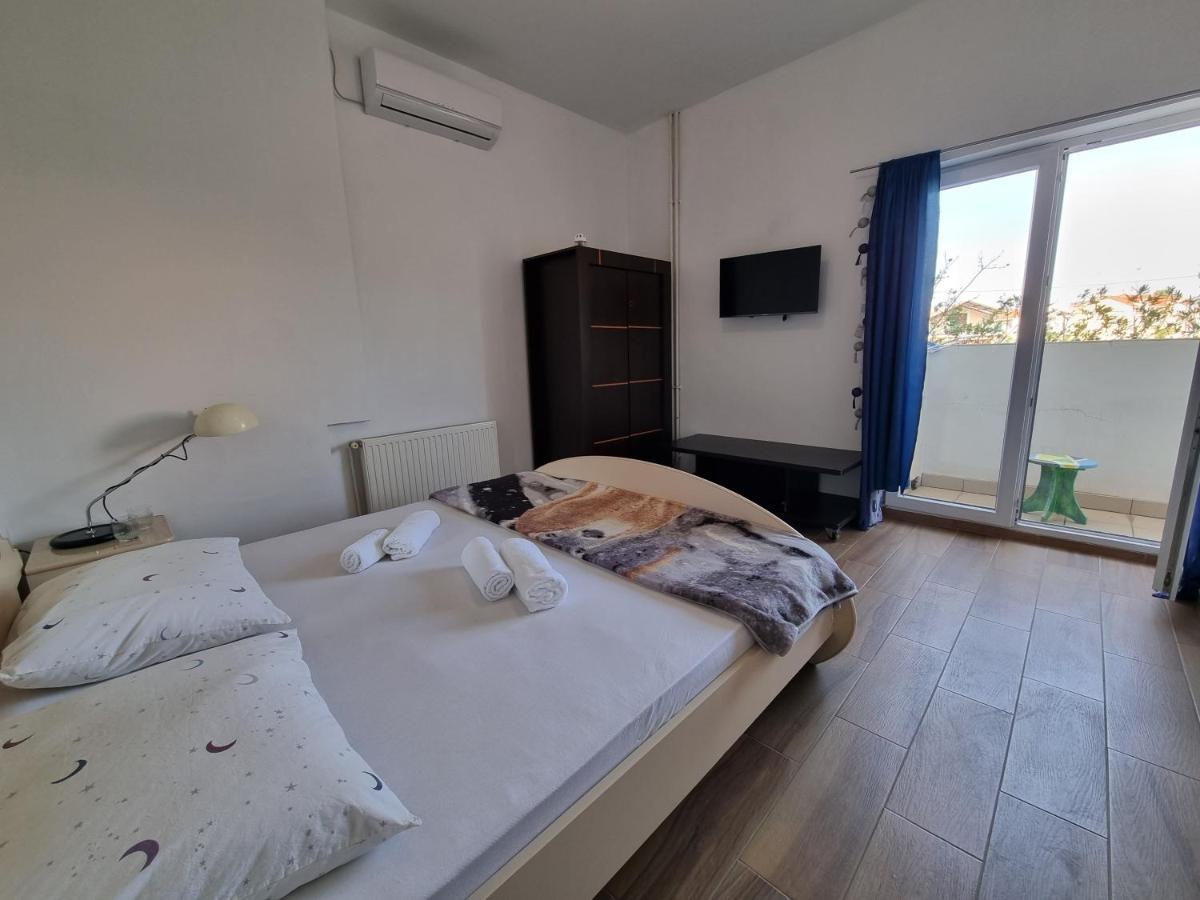 Rooms Slavica Okrug Gornji Esterno foto