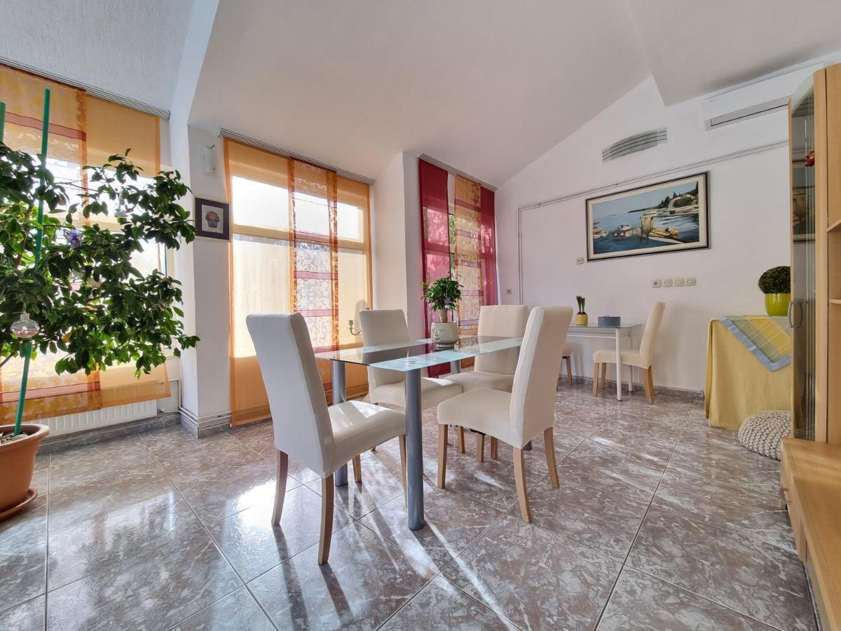Rooms Slavica Okrug Gornji Esterno foto