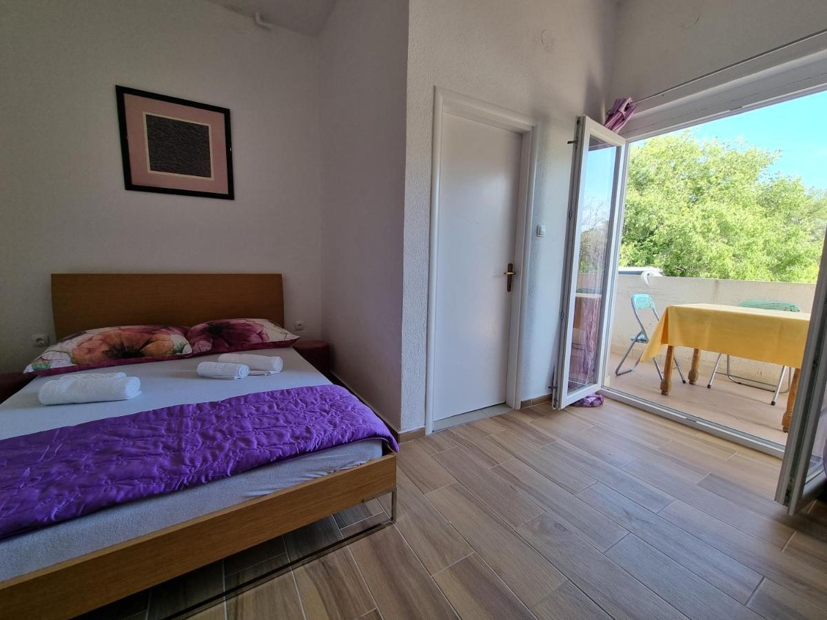 Rooms Slavica Okrug Gornji Esterno foto