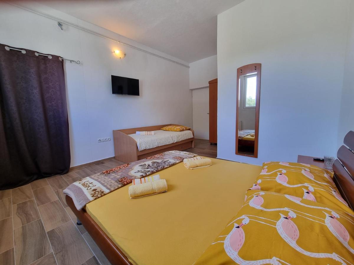 Rooms Slavica Okrug Gornji Esterno foto