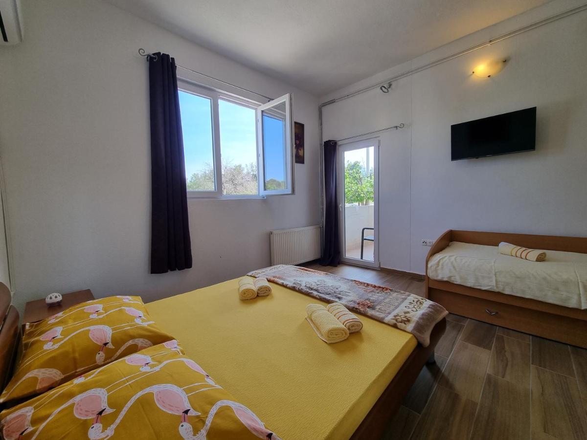 Rooms Slavica Okrug Gornji Esterno foto