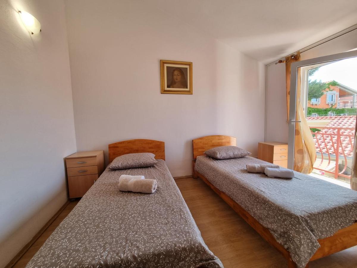 Rooms Slavica Okrug Gornji Esterno foto