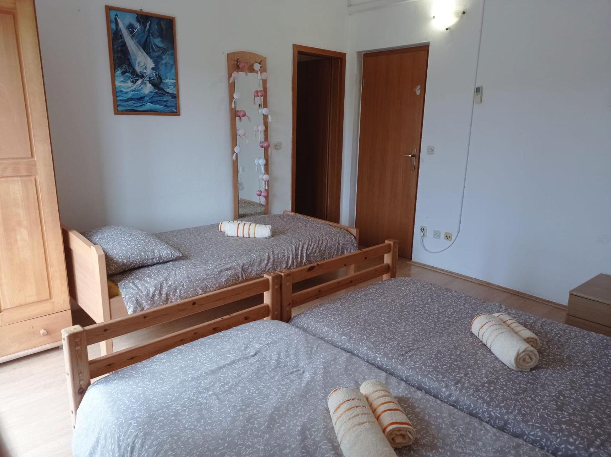 Rooms Slavica Okrug Gornji Esterno foto