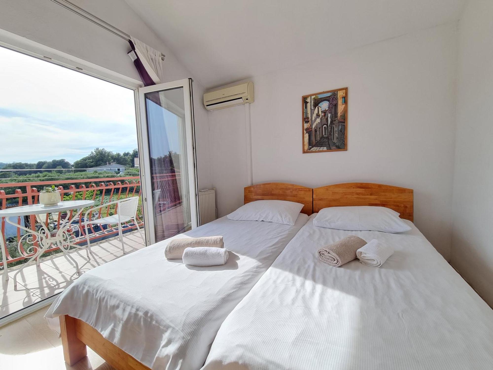 Rooms Slavica Okrug Gornji Camera foto